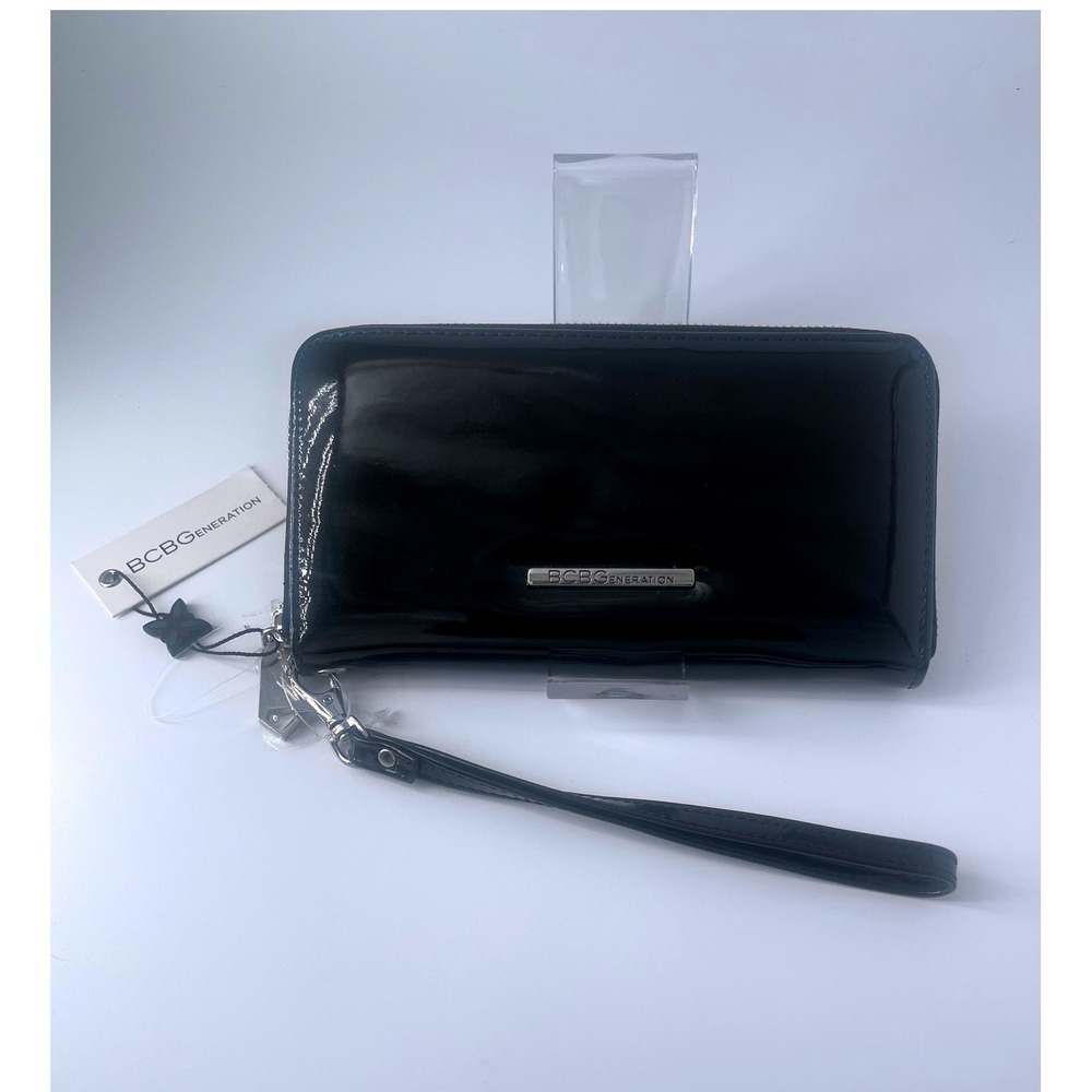 NWT BCBGeneration Black Patent Zip Around Wristlet Wallet Organizer Clutch